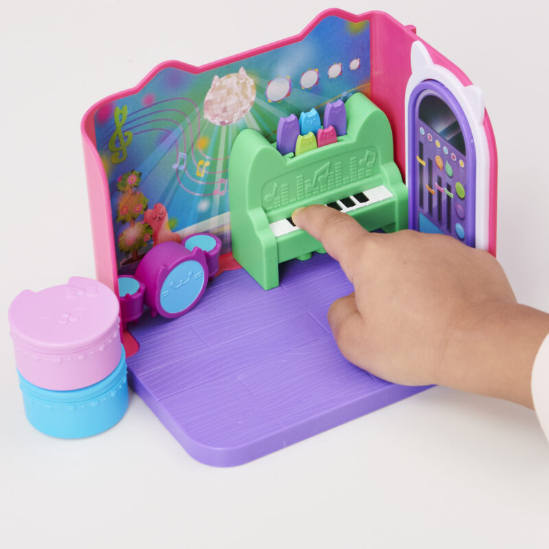 Spin Master Gabby's Dollhouse 6065830 Deluxe Room – Groovy Music Room